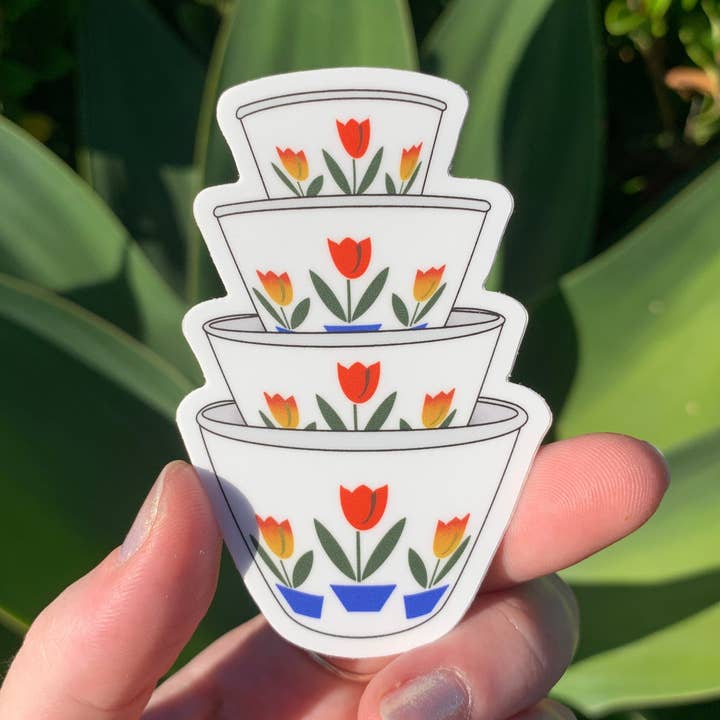Extremely Retro - Wholesale Sticker - Vintage Fire King ”Ivory" Tulip Milk Glass Mixing Bowls Stic0