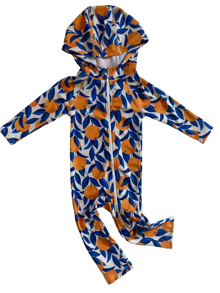 Combinaison de soleil Cutie pour la vente par Lake Label