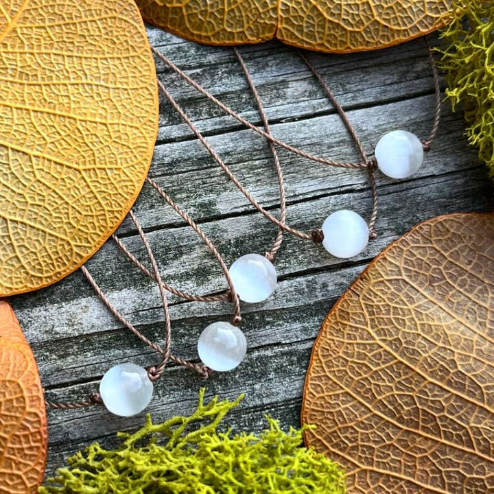Merelani Designs – wholesale Pärlband/Pärlhalsband – Selenit rund ädelsten halsband