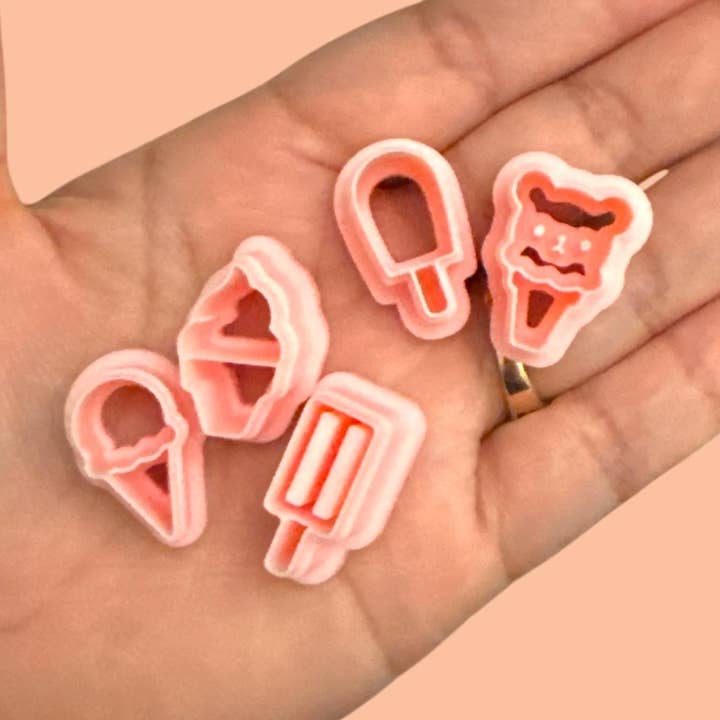 Ensemble de découpeurs en argile polymère pour mini glaces pour la vente par Roussell Prints and Demand LLC