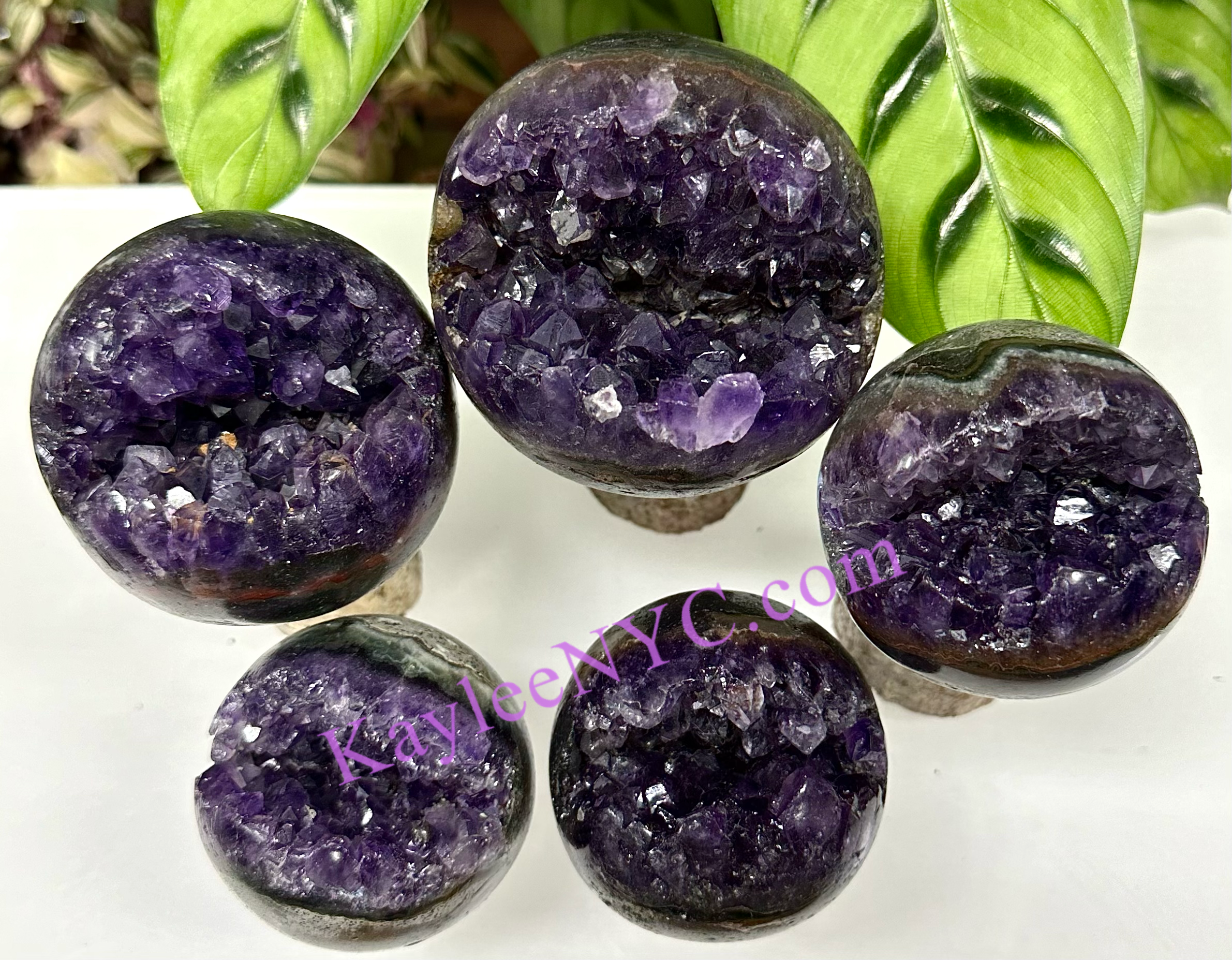 KayleeNYC - Wholesale Spiritual Stone/Crystal - Wholesale lot 6-10 Pcs Amethyst Spheres 4.3-4.5 lbs5