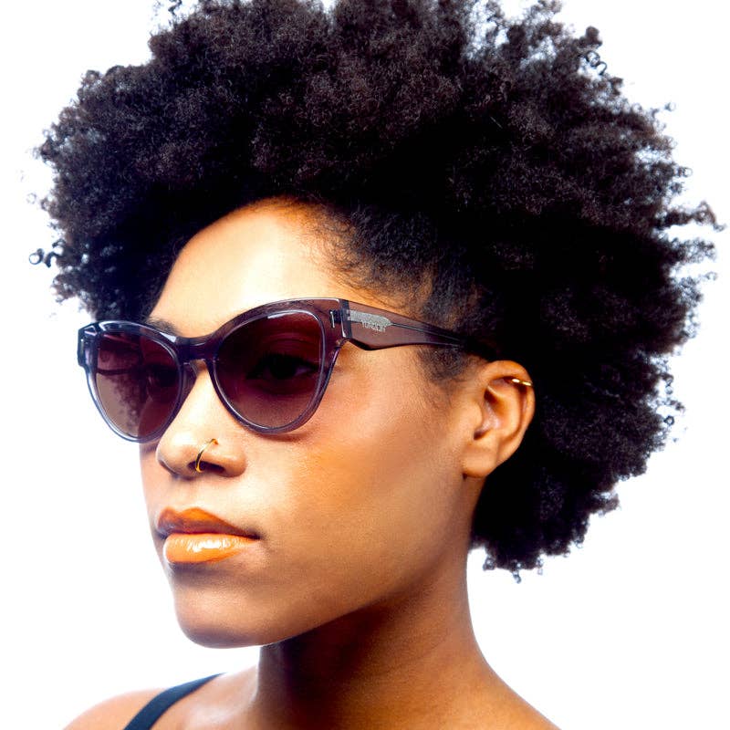 Yunizon Eyewear - Wholesale Sunglasses - Women's - Vamp6