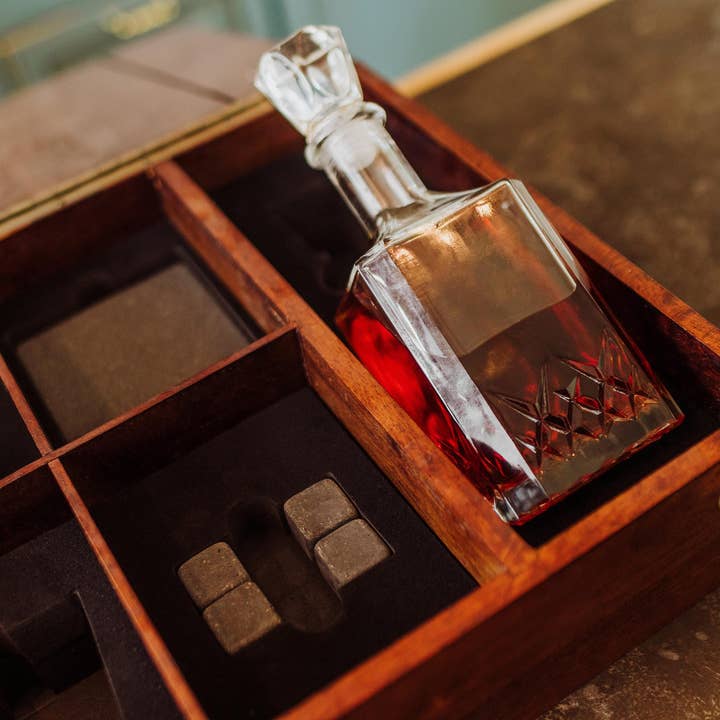 Dark Stain Parawood Whiskey Box with Decanter - Gift Set for wholesale on Faire19