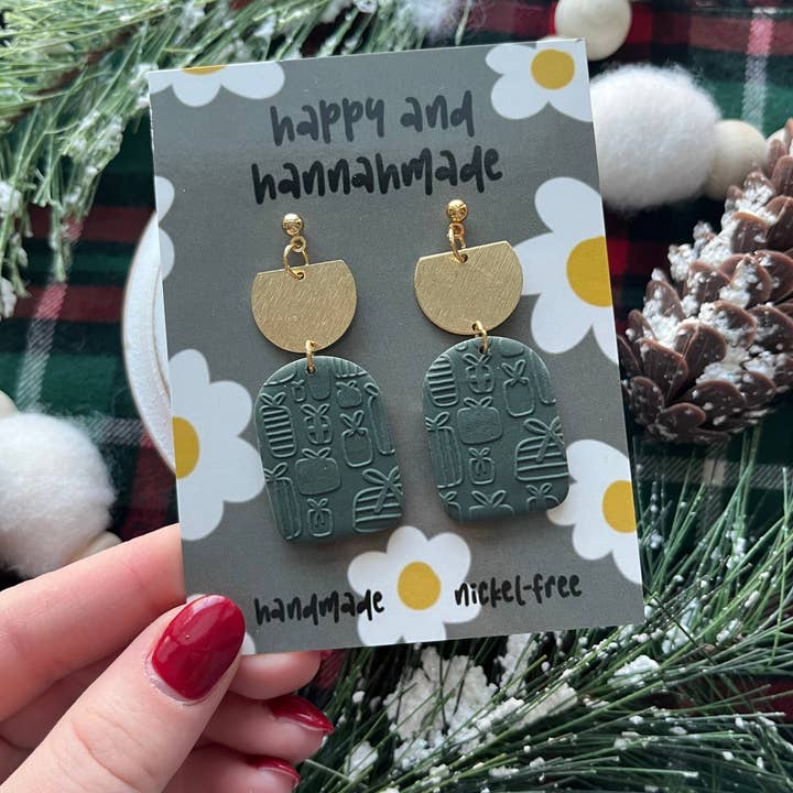 Happy and Hannahmade - Wholesale Dangle Earrings - Kelly Dangles1