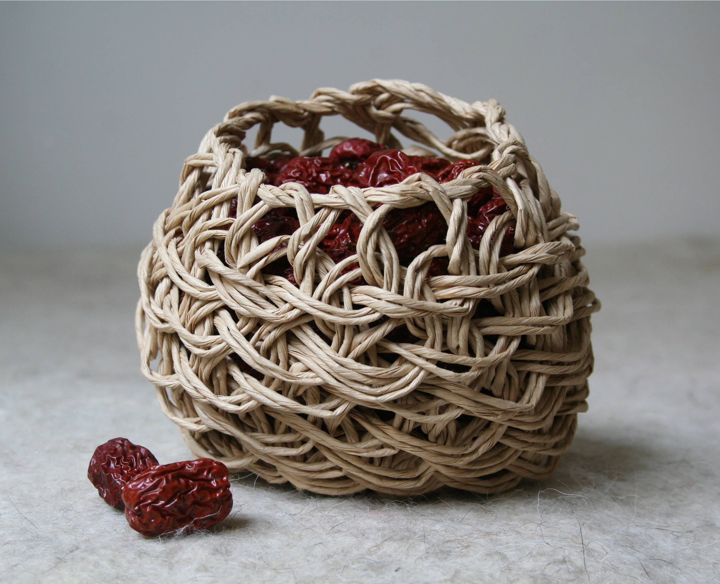 Schiffer Publishing - Wholesale Crafts, Hobbies & DIY - Japanese Paper Yarn11