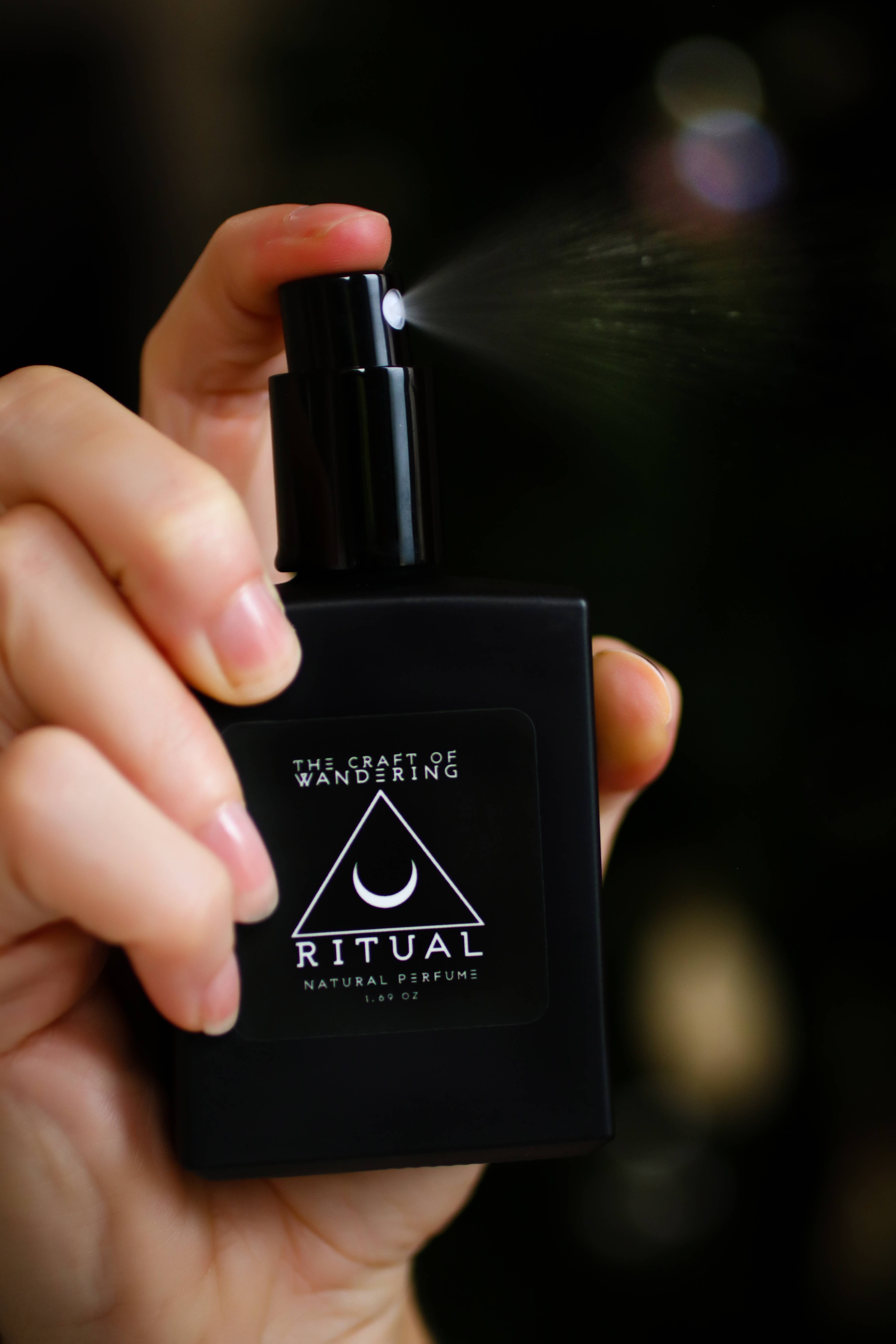 The Craft of Wandering - Wholesale Perfume/Eau de Toilette - RITUAL Natural Perfume3
