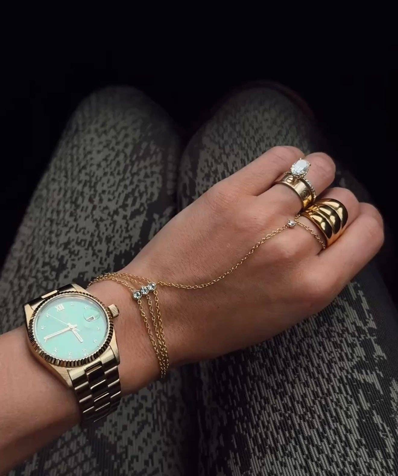 CHANSUTTPEARLS - Wholesale Link & Chain Bracelet - BENTLEY HAND CHAIN3