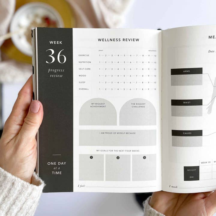 Blush And Gold - Wholesale Planner - My Daily Fitness planner - Workout and Meal Planner (Black)