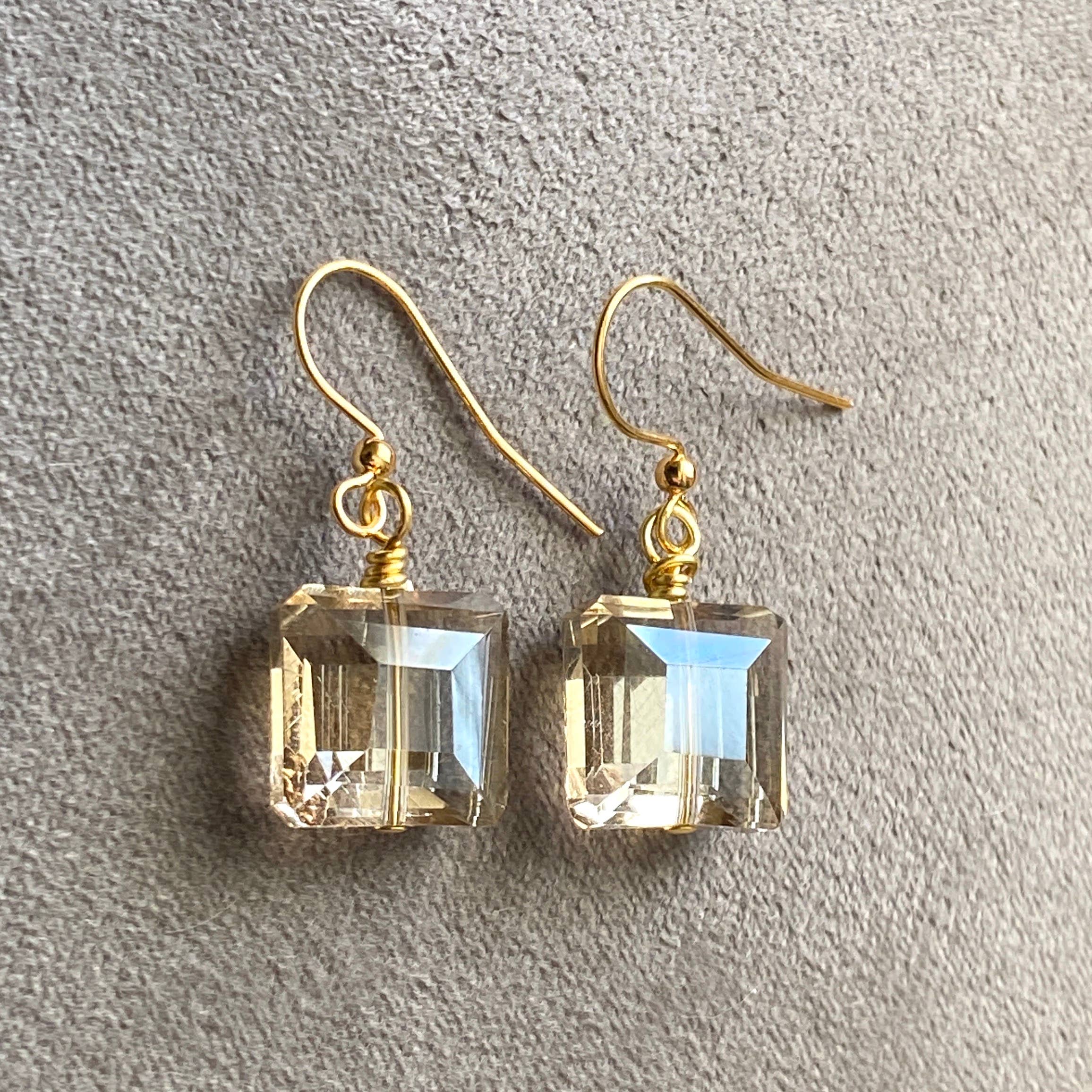 Marble Designs Jewelry - Wholesale Dangle Earrings - Crystal Earrings Gold Champagne Silver Elegant