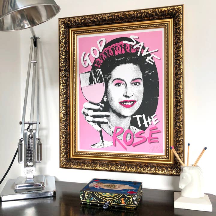 God Save the Rosé gesigneerde print voor wholesale door Samantha Morris