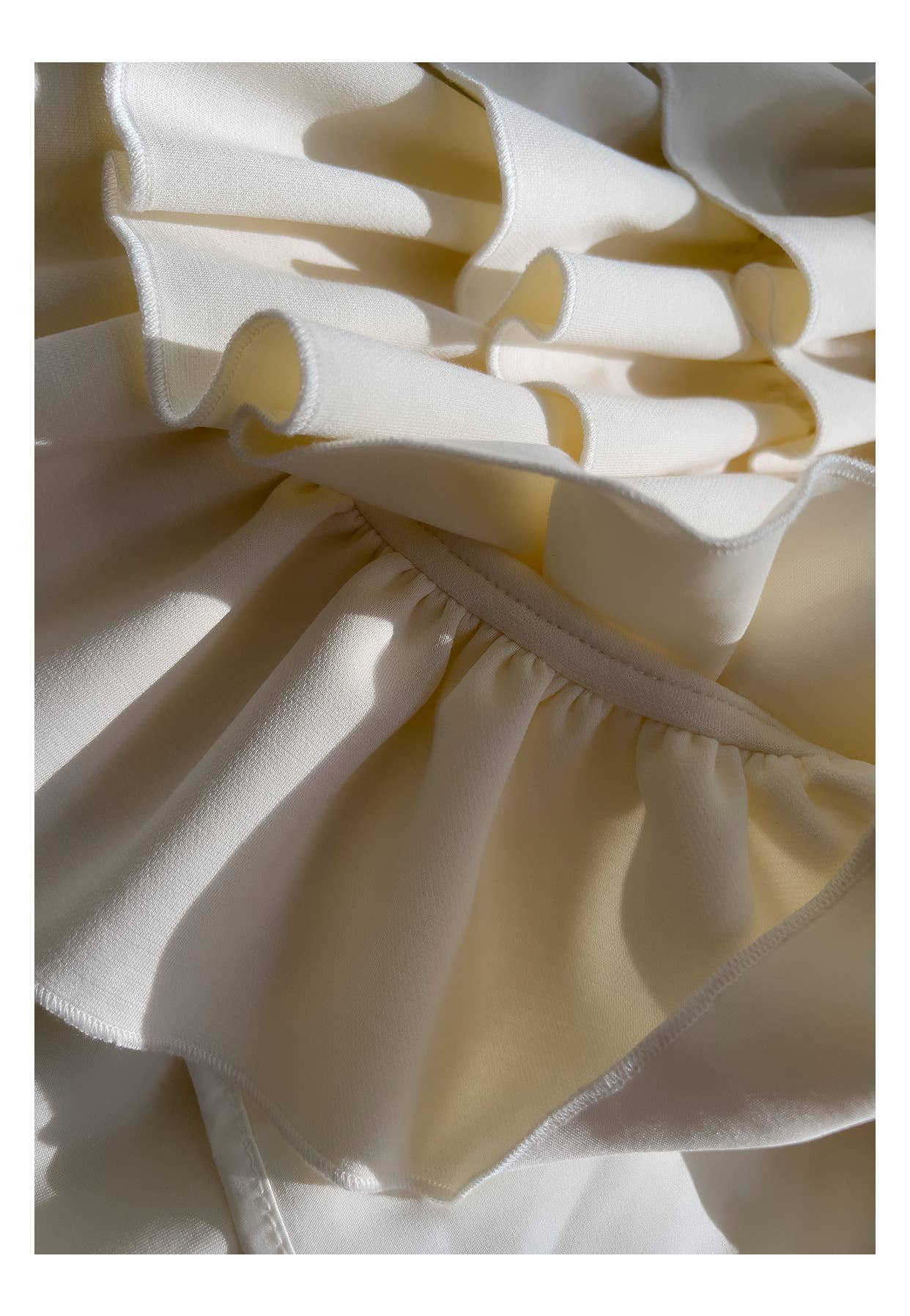 Amourique - Wholesale Dress - Women's - Crème Chantilly Couture5