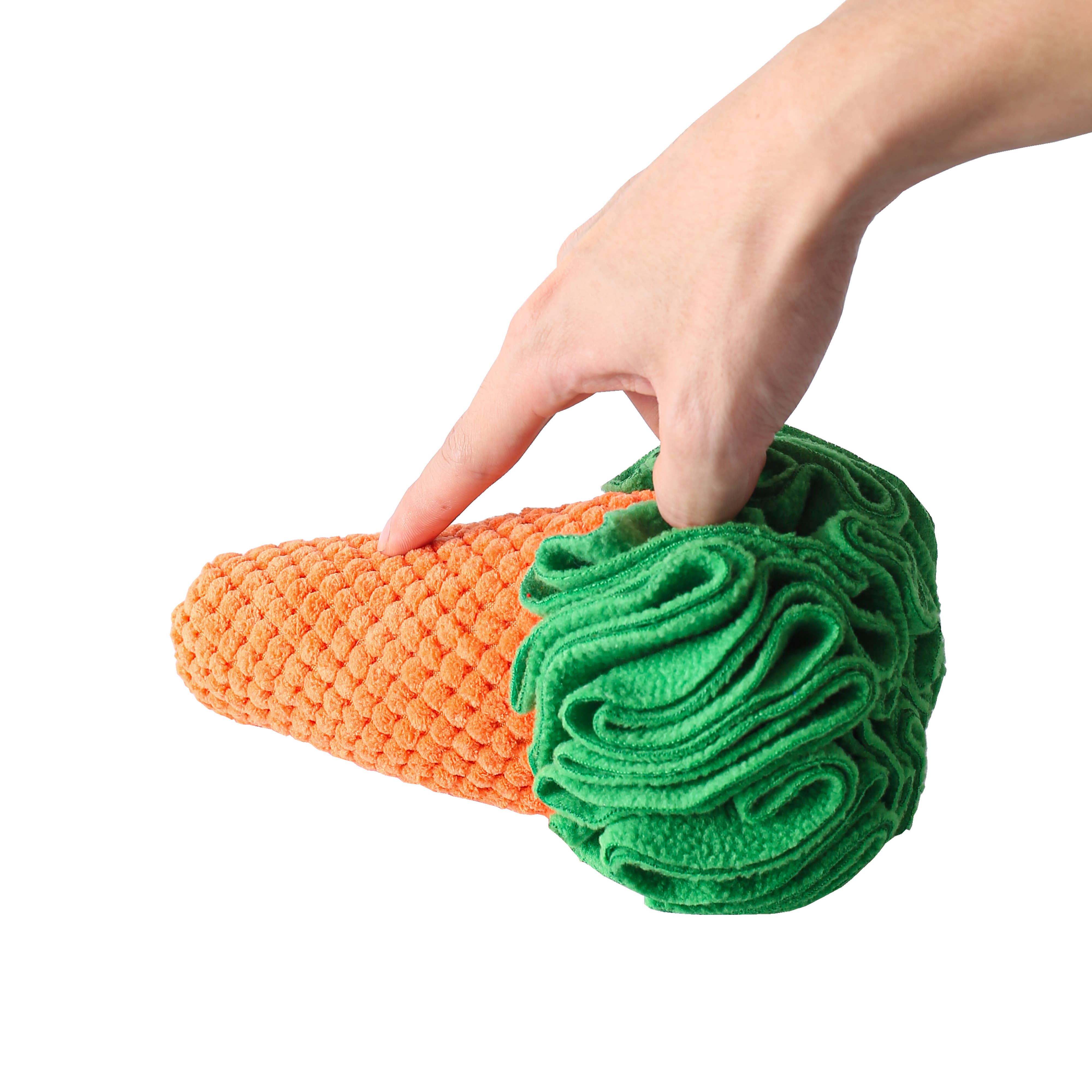 LUFTPETS - Wholesale Pet Plush Toy - Dog - Carrot Snuffle Toy for Dogs, Cats & Small Pets – Squeaky- 9"9