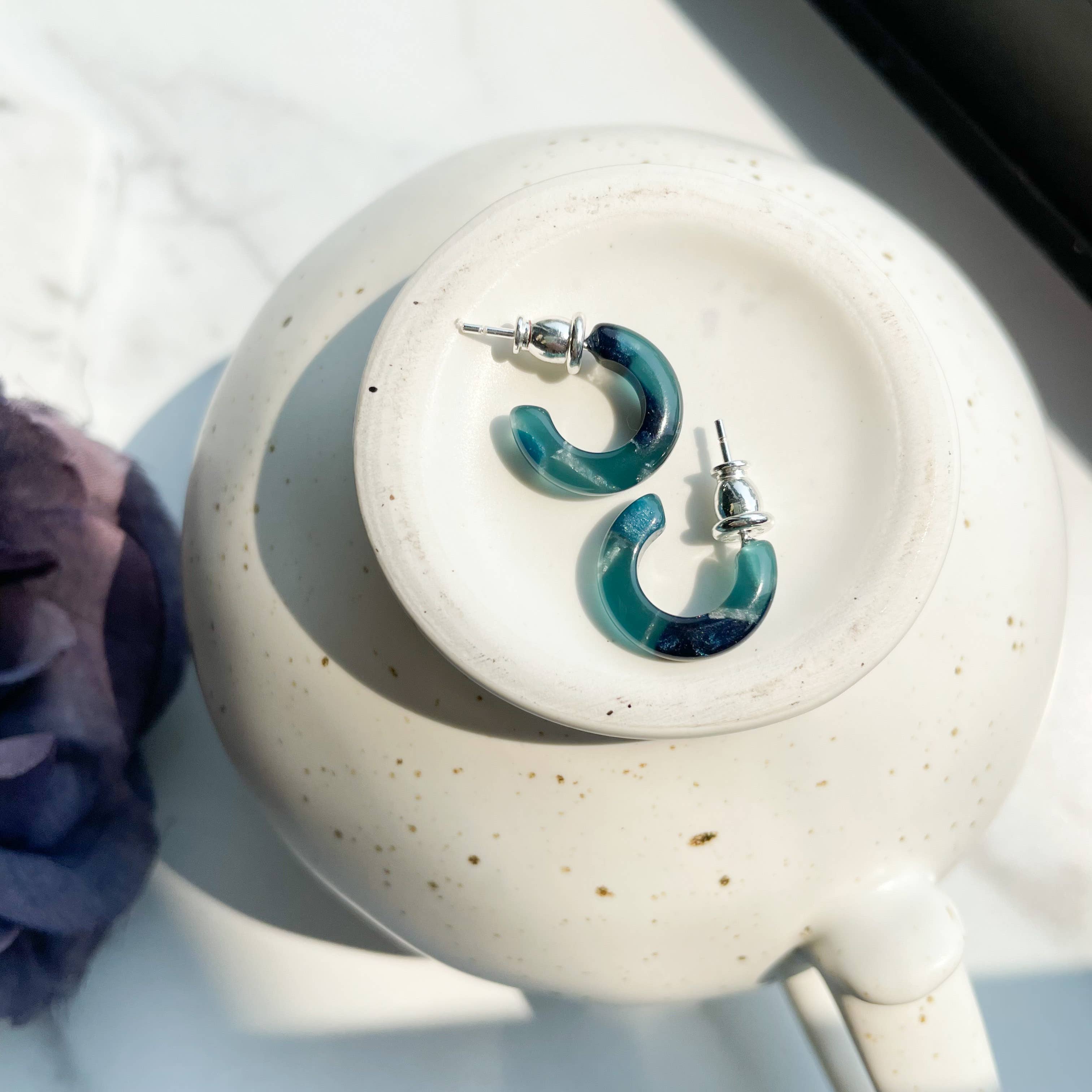 Fenna&Fei - Wholesale Hoop Earrings - Huggie Hoops Collection | Small Tiny Minimalist Resin Hoops1