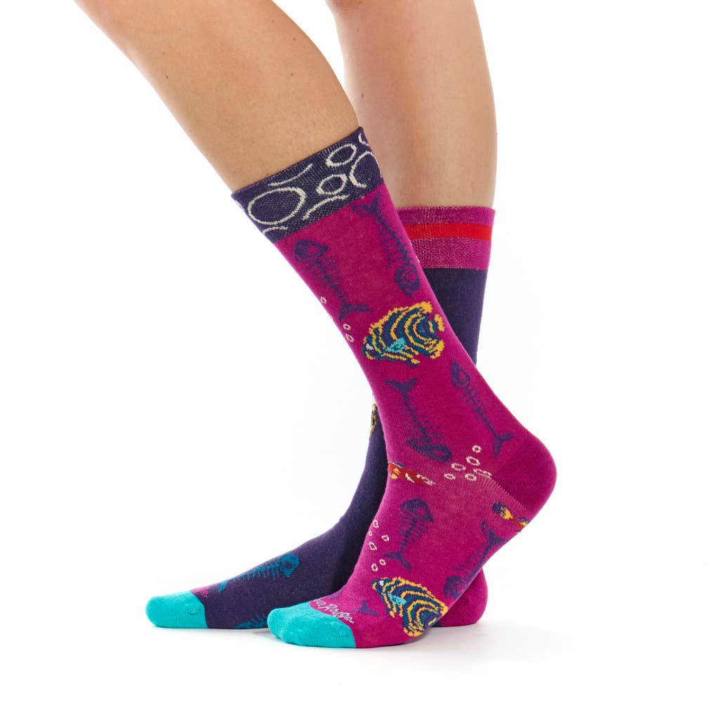 Ruban Rouge - Wholesale Socks - Unisex - Shark sock - mismatched - 35/38 - 39/42 - 43/461