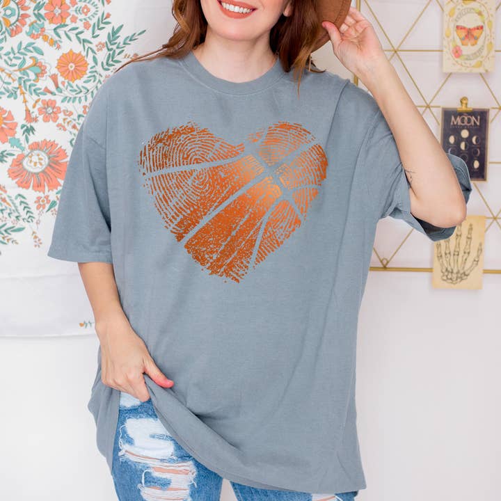 Emogifts - Wholesale Screen Printed T-Shirt - Women's - Basketball Heart Tee2