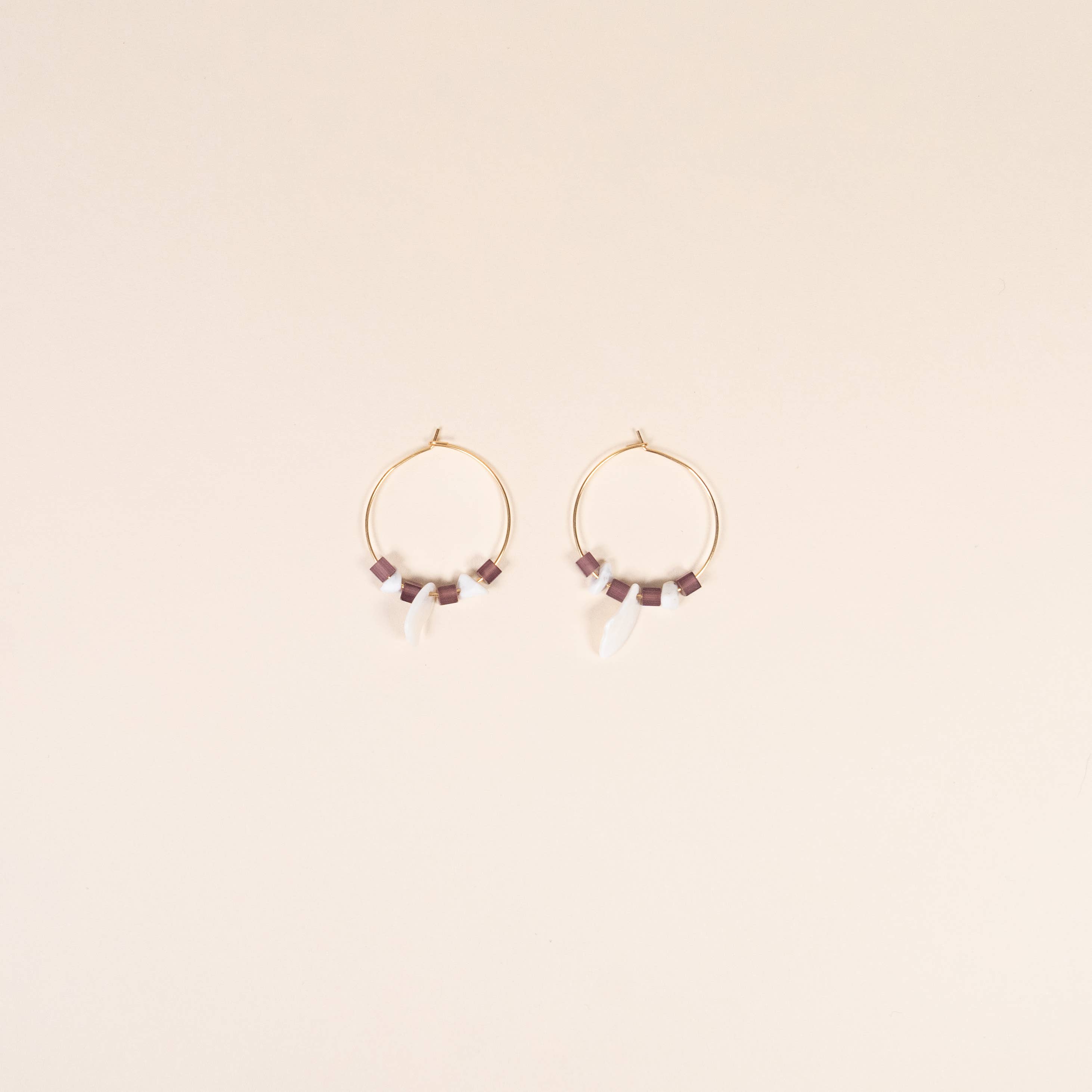 Atelier Deux Mains - Wholesale Dangle Earrings - Pair of Tribu earrings0