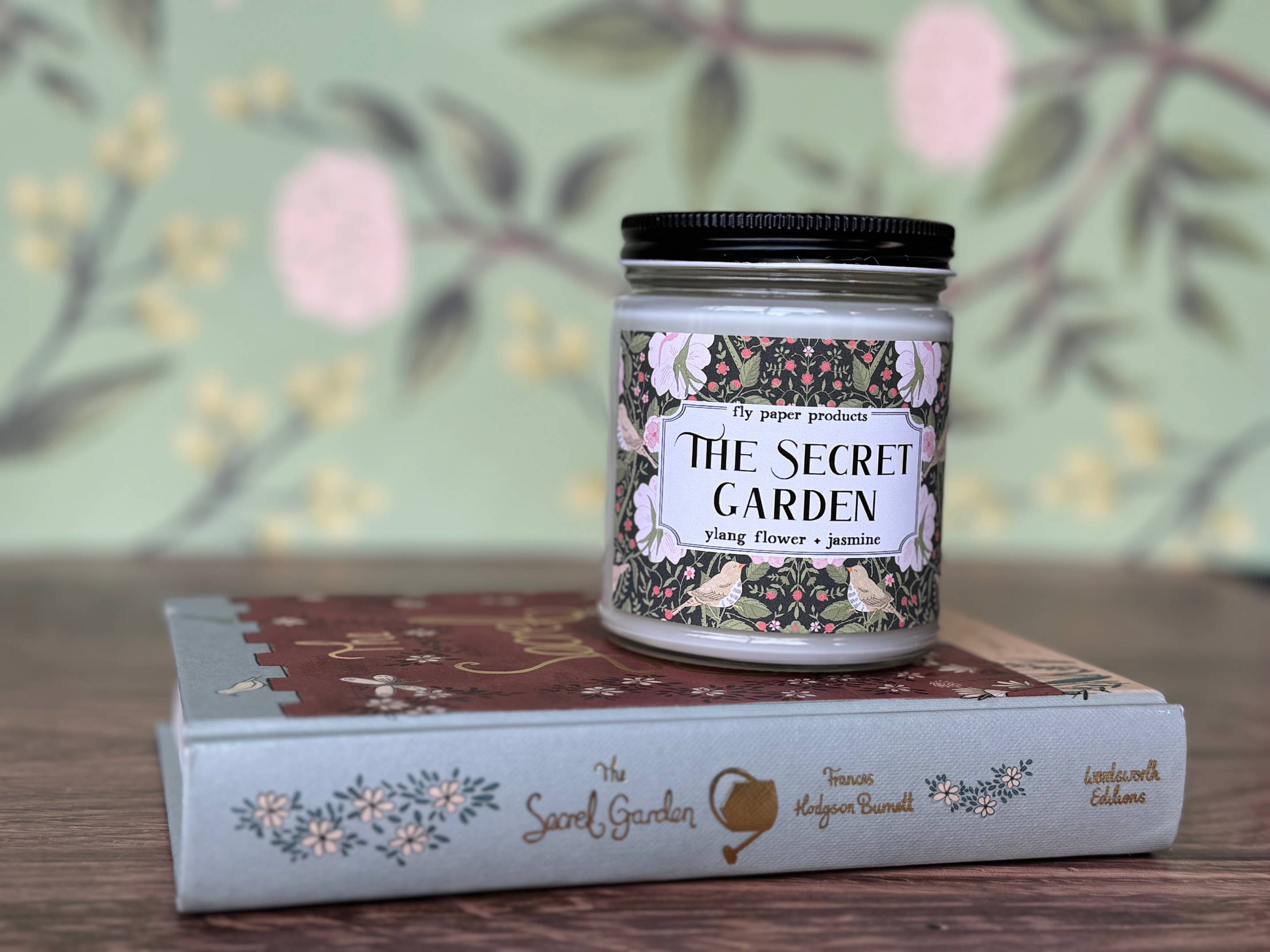 Fly Paper Products - Wholesale Jar/Filled Candle - The Secret Garden Classic William Morris Collection Candle1