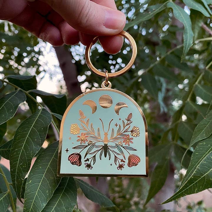 Casual Nomad Co. - Wholesale Keychain - Unisex - Floral Butterfly Nature Keychain1