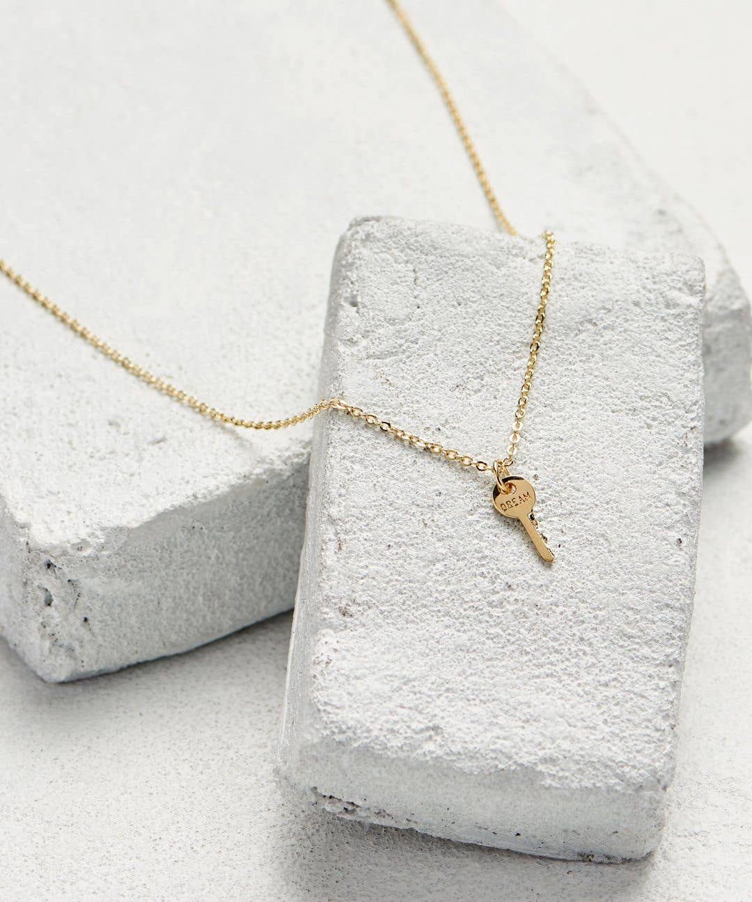 The Giving Keys - Vente Colliers à pendentif - Collier Mini Clé21