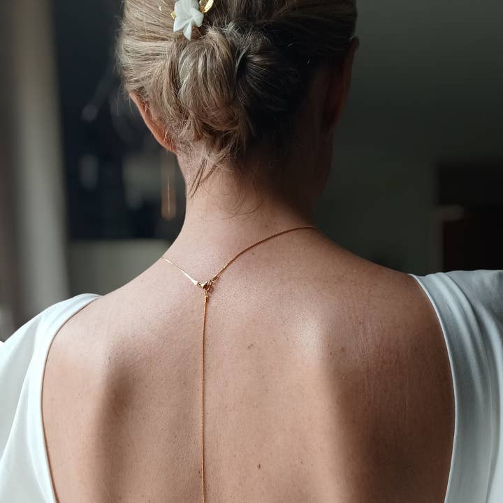 Silver-plated or gold-tone serpentine chain backpack for wholesale by L'atelier du 6