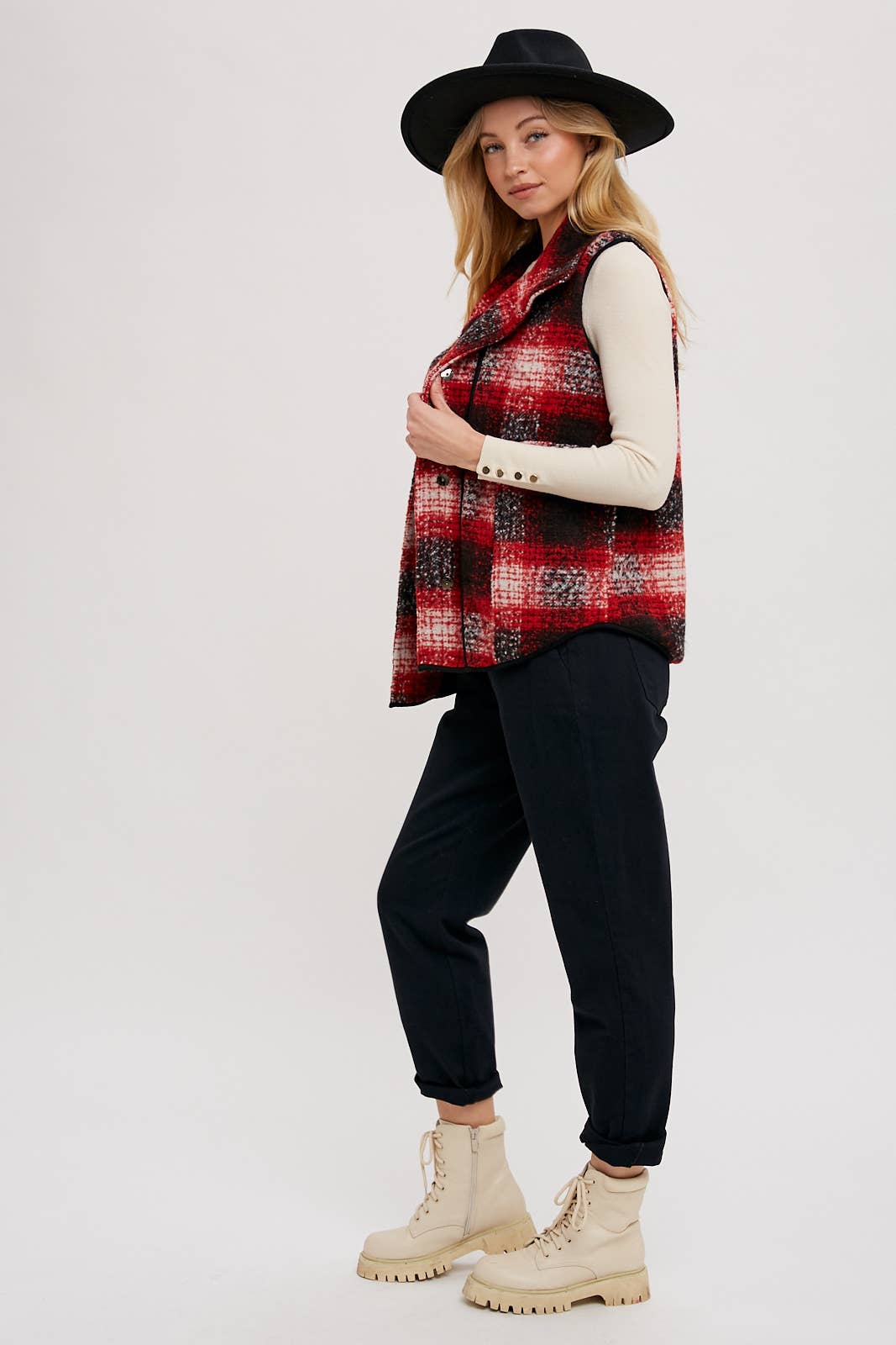 Bluivy – wholesale Outerwear Vest - Women’s – FLANNER PLAID VEST19