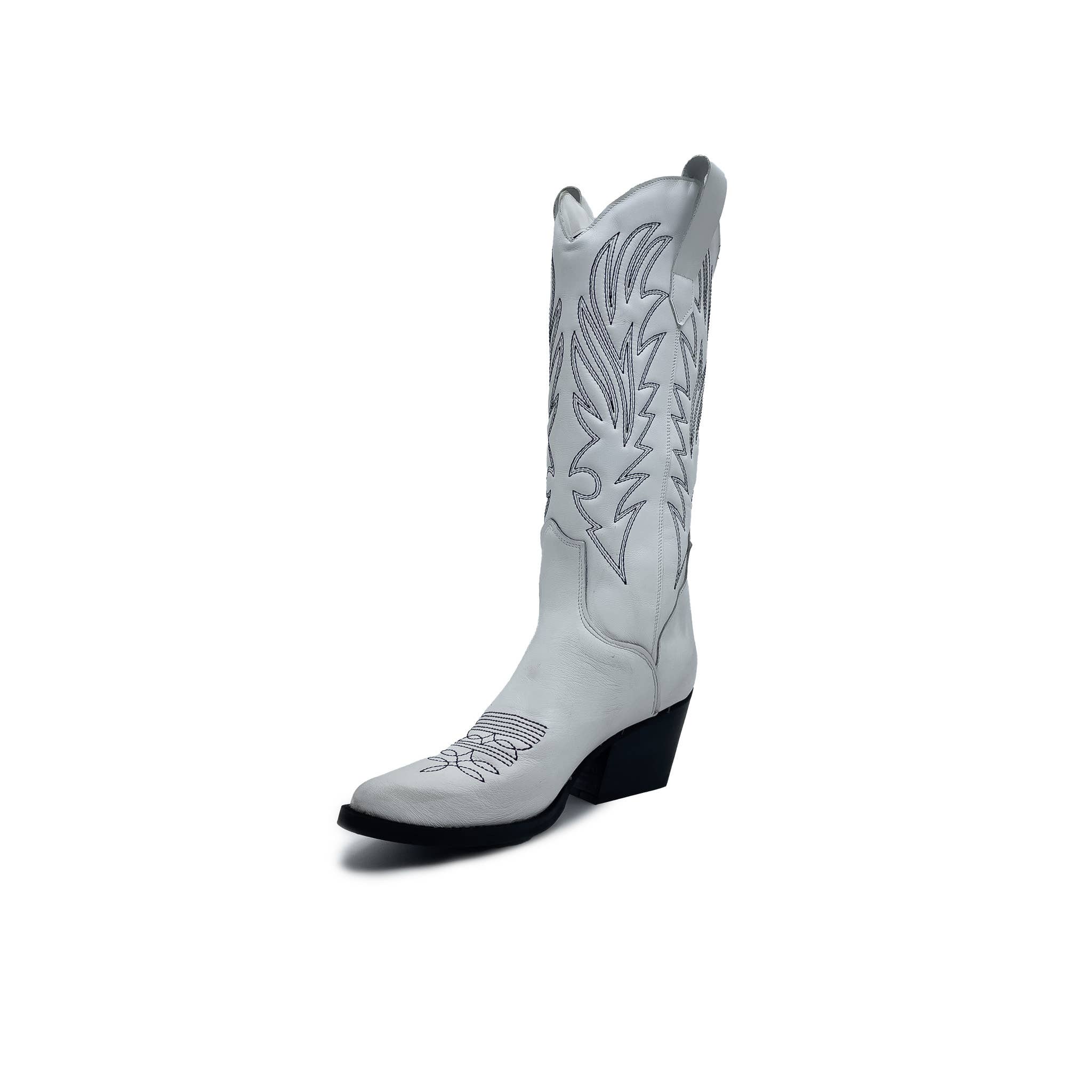 WALKING NOW SRL - Wholesale Cowboy Boots - Women's - White leather women's cowboy boots with quilted embroidery3