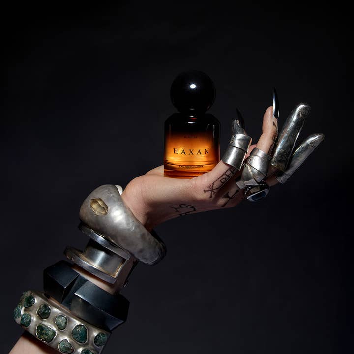 Heretic Parfum - Wholesale Perfume/Eau de Toilette - HÄXAN1