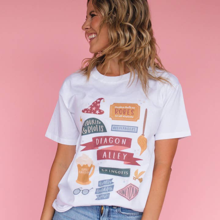 Magiska Butiker - Pippi Tee - Vit för wholesale av Pippi Post