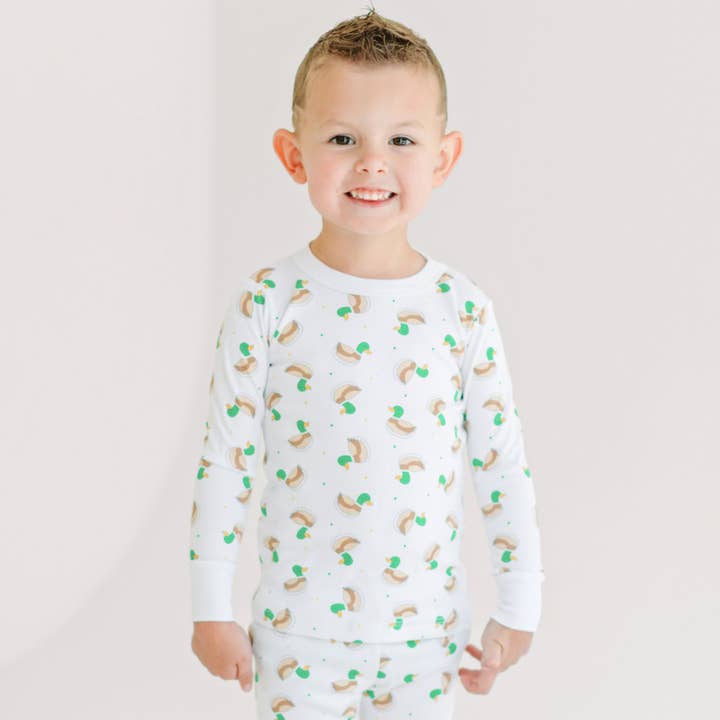 Pyjama long Mini Mallard - Vert pour la vente par Magnolia Baby