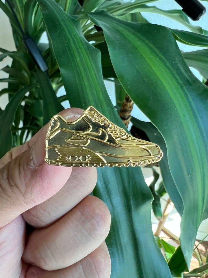 Airmax 90 Gold Soft Enamel Pin for wholesale by Hype Pins