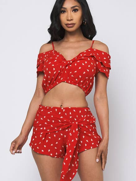 Conjunto 2PCs Vermelho Branco (Bracelete esparguete Crop Top &Curto) por atacado de lasalle fashion llc