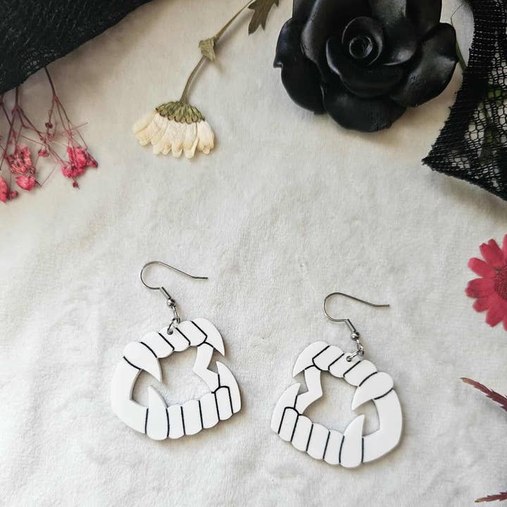 Fallen Pine Studio - Wholesale Dangle Earrings - Vampire Teeth0