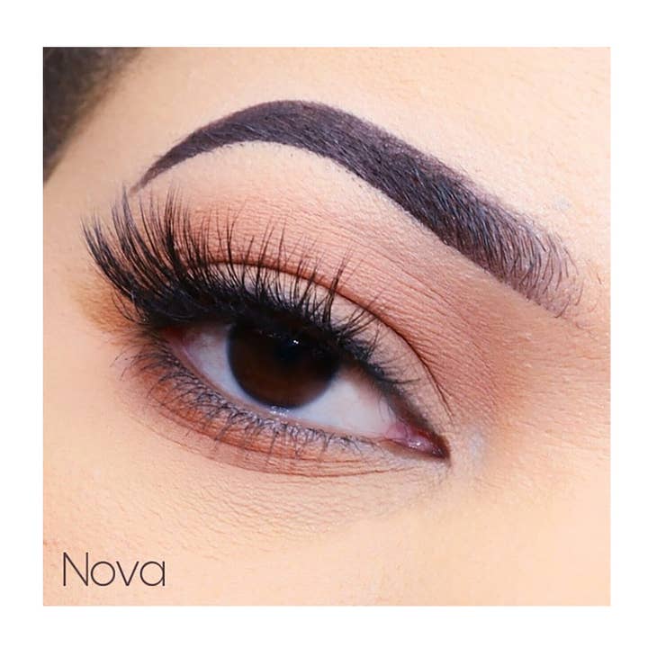 PINEAPPLE Beauty - Wholesale False/Fake Eyelashes - CALA 35105x 3D Faux Mink Eyelash Nova 12pc