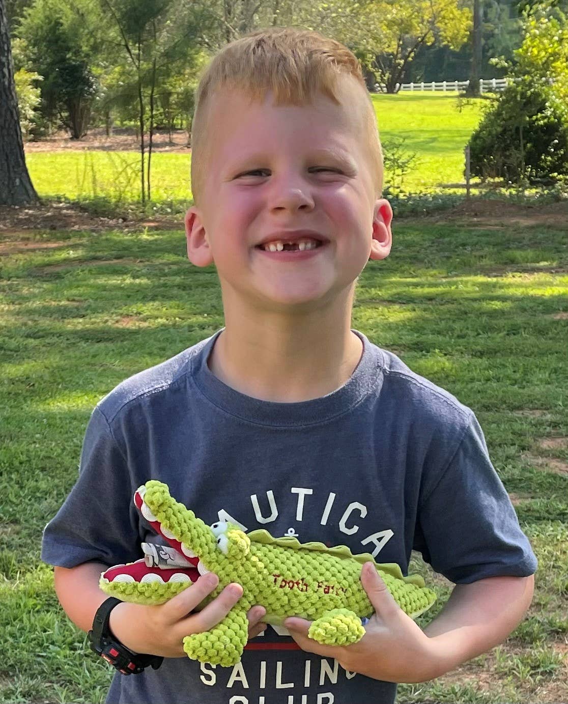 London Bridge & Maison Chic - Wholesale Toothfairy Pillow - Kids - Alex the Alligator Tooth Fairy3