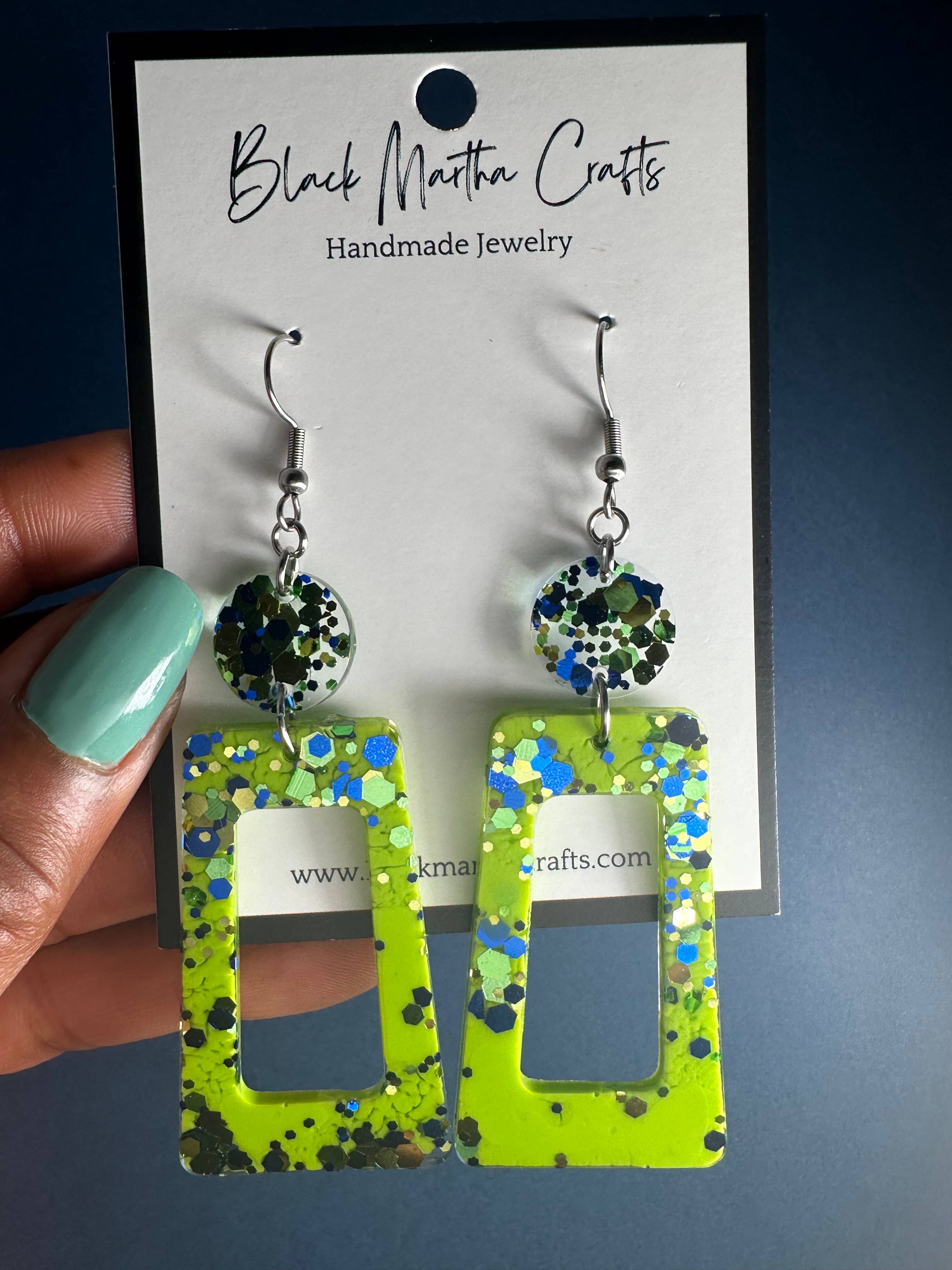 Black Martha Crafts - Wholesale Dangle Earrings - "12th Glam"- Glitter Resin Earrings4