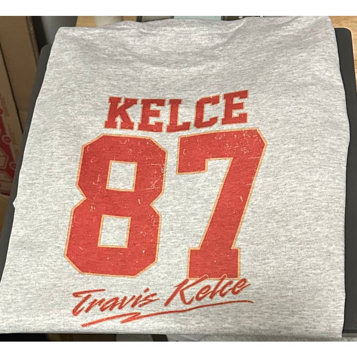 Lake Shore To Main - Wholesale Screen Printed T-Shirt - Women's - Go Taylor’s Fiancé - Chiefs - Travis - Superbowl1