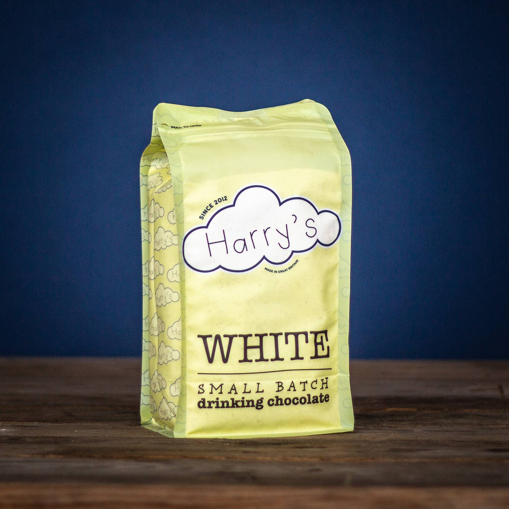 Harry's Hot Chocolate – wholesale Hot cocoa mix/kit – Wondrously White 30% Hot Chocolate0