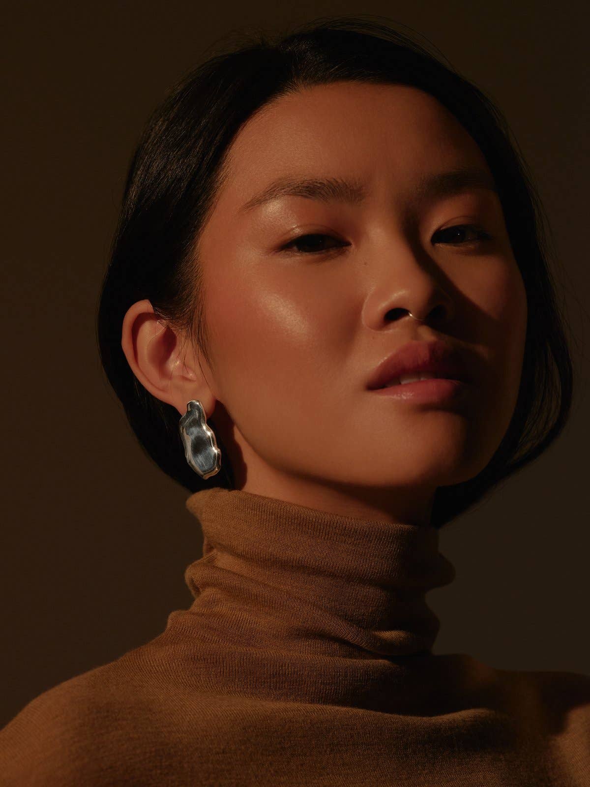 L'Amoureuse - Wholesale Dangle Earrings - Thora Earrings1