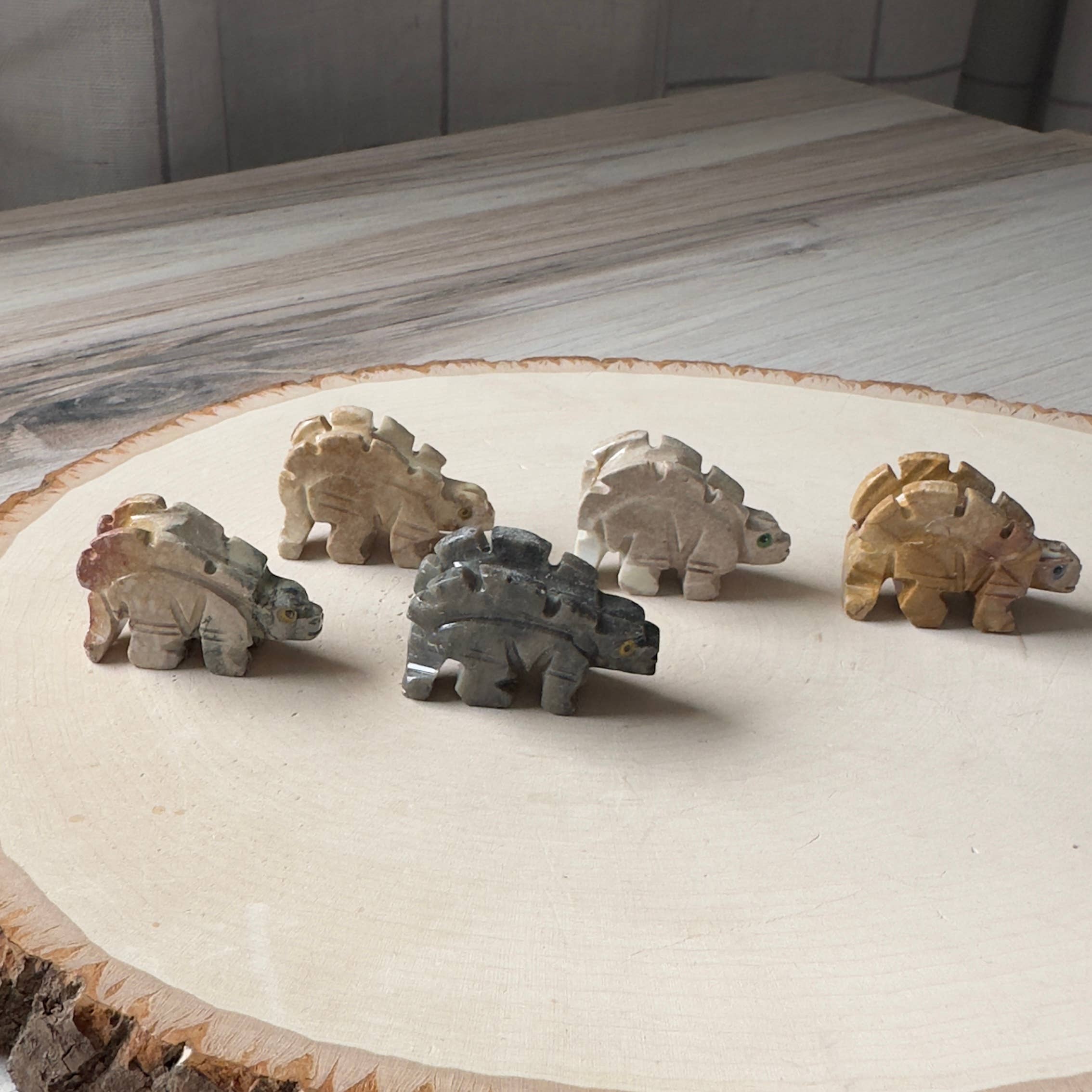 Pebble House - Wholesale Spiritual Stone/Crystal - Soapstone Animal Carving  30+ Varieties - Crystals & Stones52