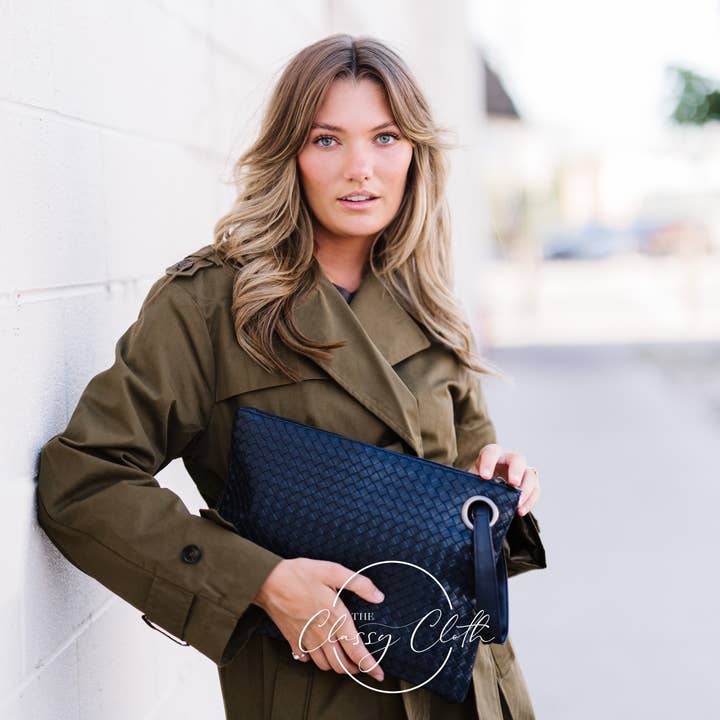 The Classy Cloth WS - Wholesale Clutch Bag - Women's - Trendy Clutch - Weave Navy RTS