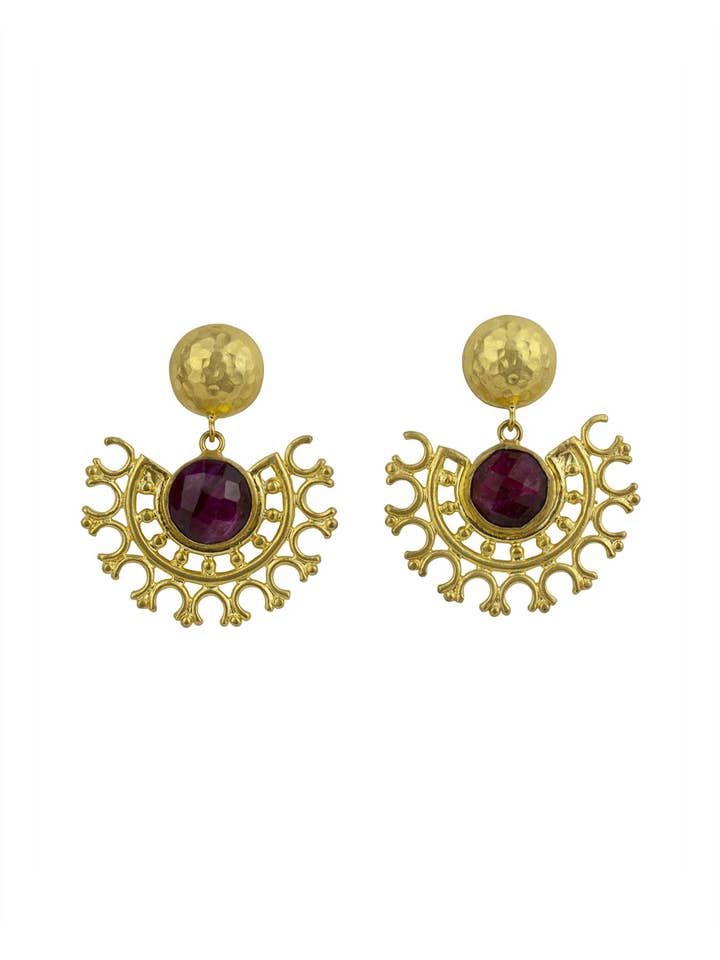 Rubin-Ohrringe für den Großhandel von Equal Hands