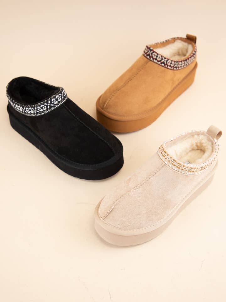 CCOCCI – Engroshandel Støvletter - Dame – EAGLE BRODERETTE PLATFORM SHERPA PELSFOREDE TØFLER8