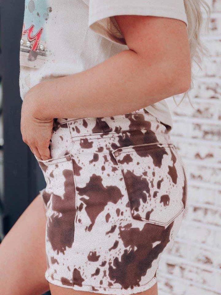 MULTICOLOR cow zipper pocket shorts for wholesale on Faire1
