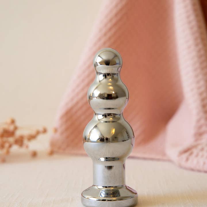 The Natural Love Company - Wholesale Sex Toy - Lobelia | Weighted Stainless-Steel Vibrating Butt Plug