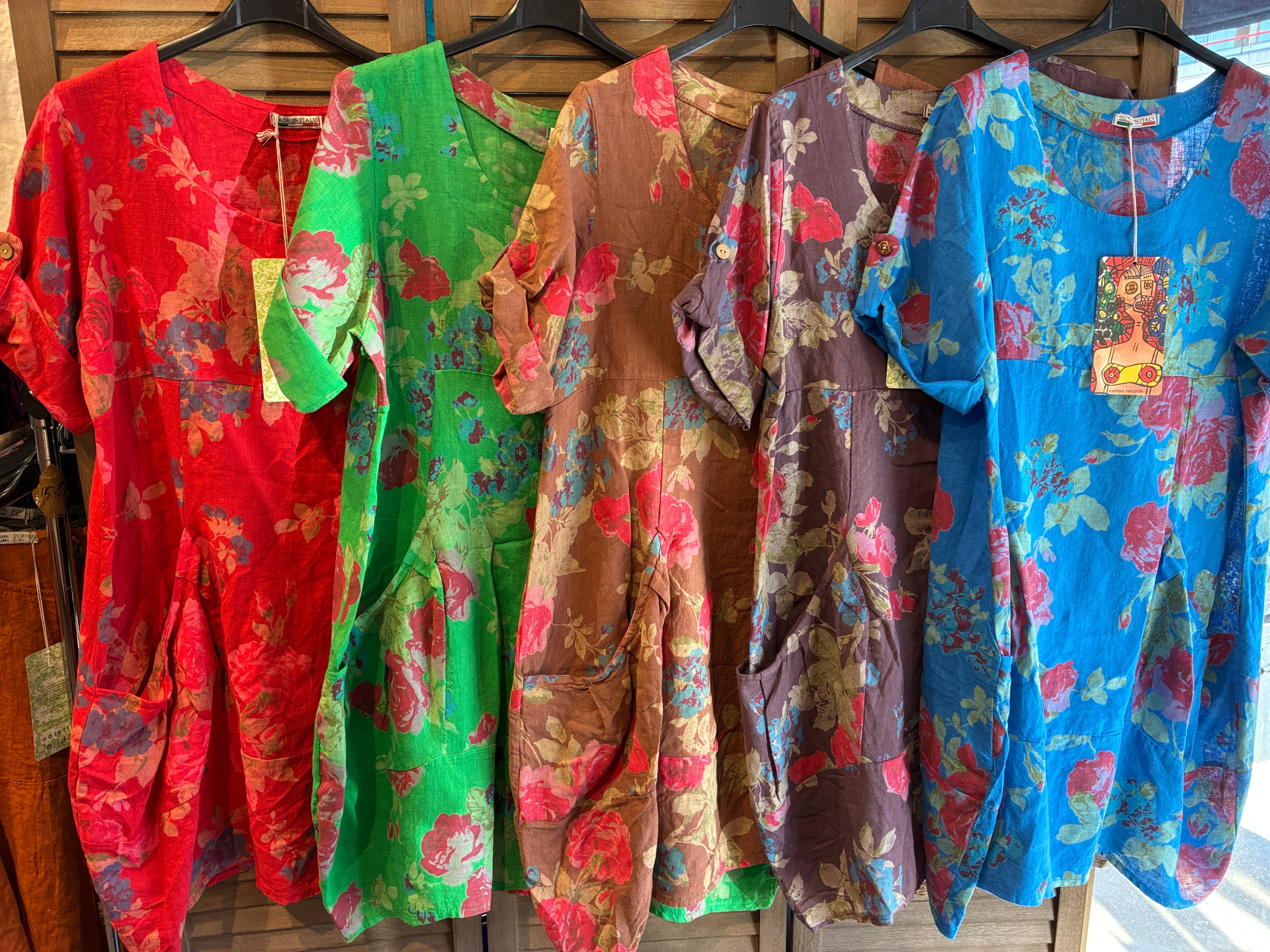 la maison des fibres naturelles – wholesale Klänning - Dam – Klänning i 100 % linne med blommönster 324019