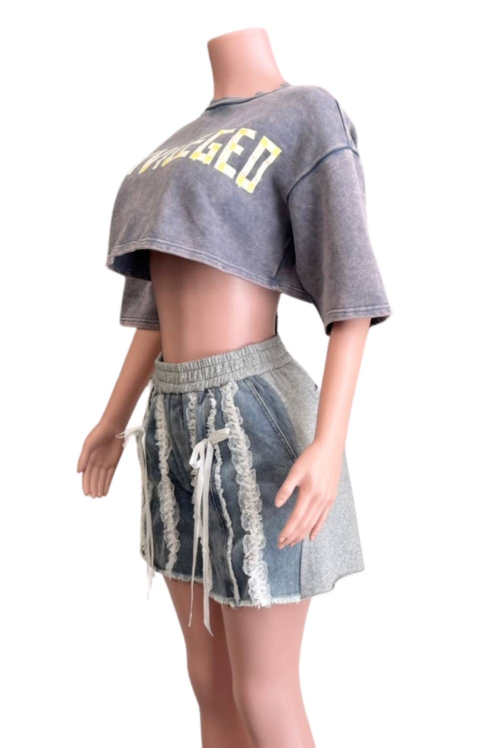 NEWGENS - Wholesale Graphic Sweatshirt - Women's - NT1091A PRIVILEGED Washed Crop Sweatshirt2