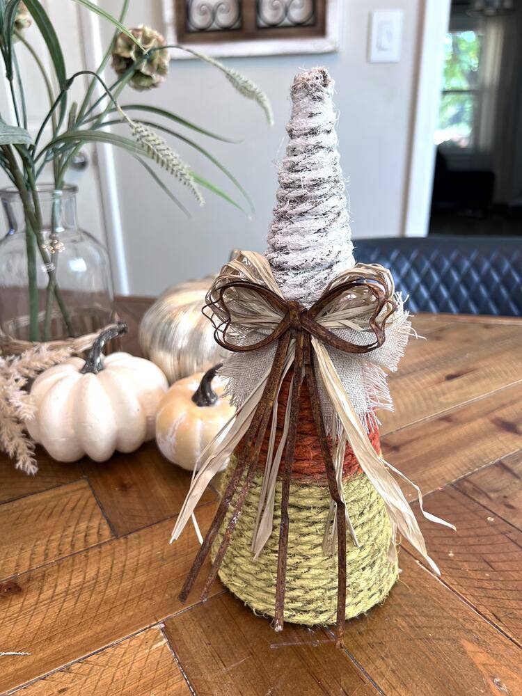 Factory Direct Craft - Vendita all'ingrosso Attrezzature per lavoretti e fai da te - Cono da artigianato in cartoncino di cartapesta 10-1/2" x 4"6