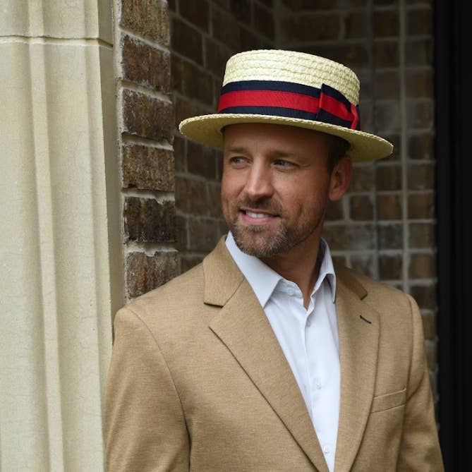 Candeggina Cappello da Gondoliere Classico in Paglia di Grano - Stile Venezia in vendita all'ingrosso su Faire
