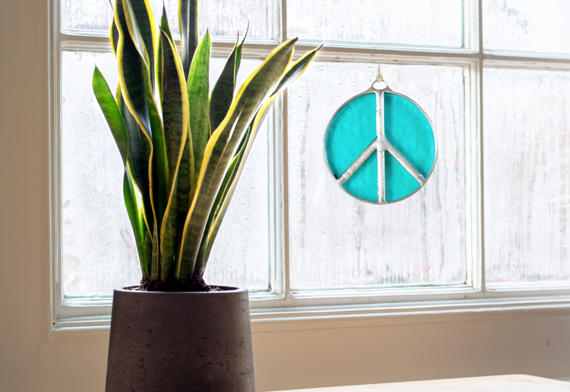 Samara Designs Studio - Wholesale Suncatcher - Glass Peace Sign Suncatcher0