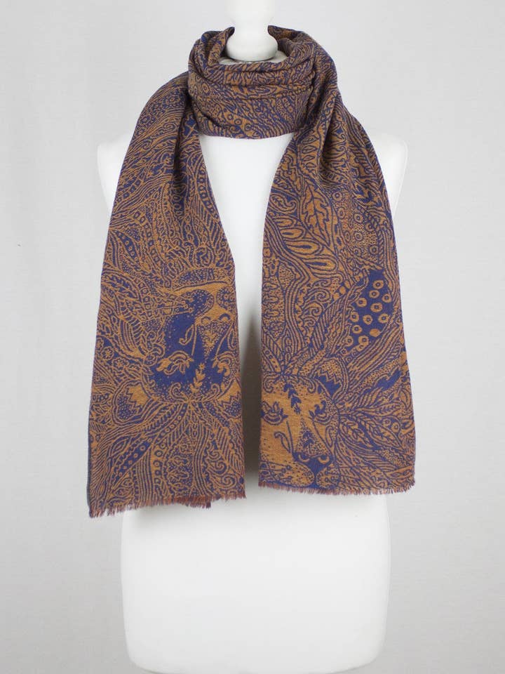 Foulard en laine mérinos Jacquard Nuit Foncé - Bleu marine pour la vente par SVEZElife